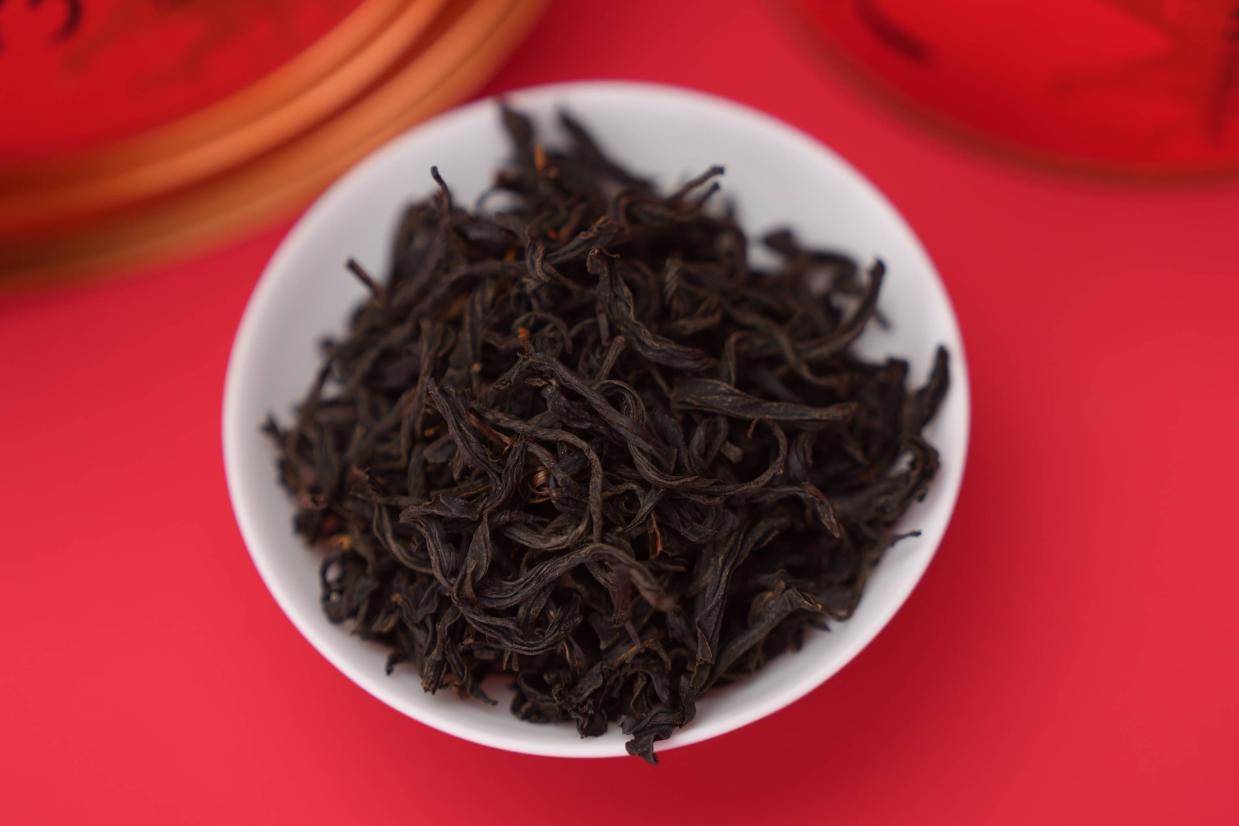 打破季节偏见：让红茶成为夏日生活的温柔陪伴