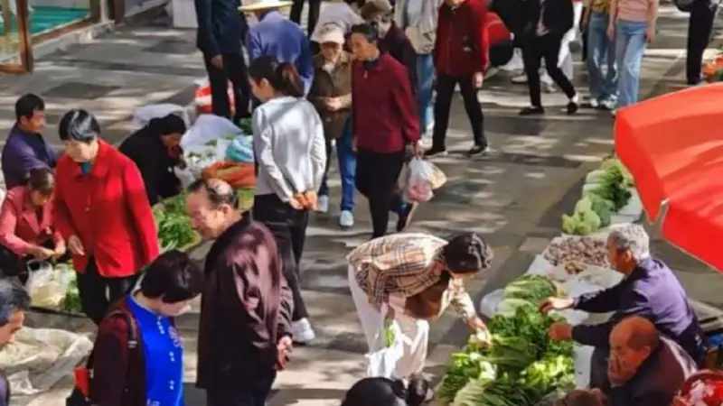 迪拜富婆来中国游玩,回国五天后直言:迪拜跟中国差距一目了然