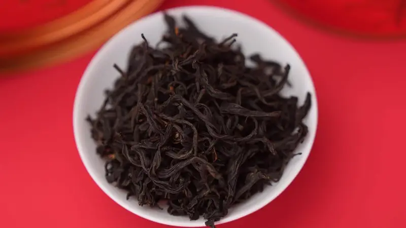 打破季节偏见：让红茶成为夏日生活的温柔陪伴