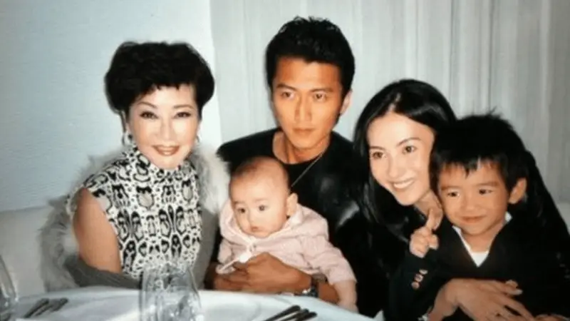 张柏芝提前安排大儿子返港照顾病重谢贤