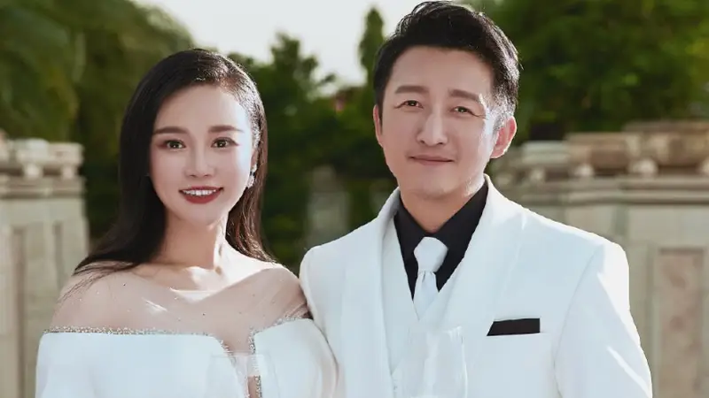 冉莹颖：女版李亚鹏的婚姻困境与反思