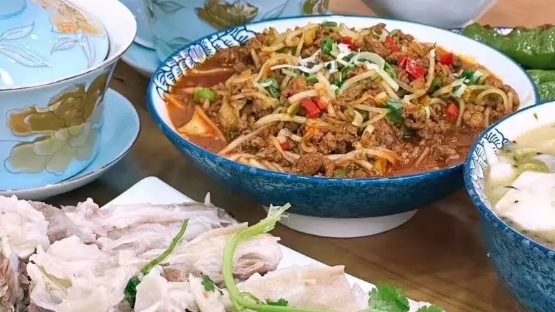 临夏非遗美食:时光沉淀的河州鲜香
