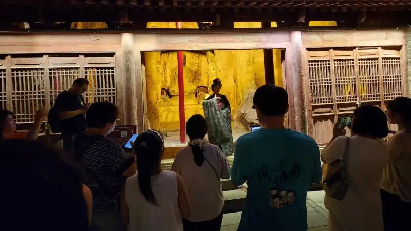 响堂山石窟以沉浸式夜游打造京津冀热门旅游目的地 活化历史吸引游客