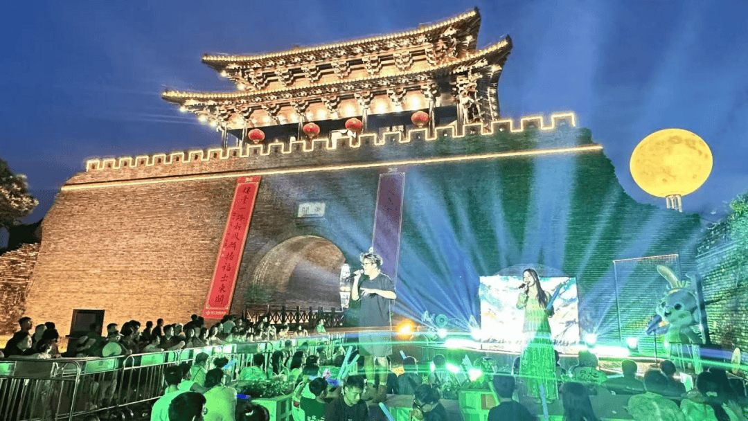 多元业态点亮古城夏夜！扬州东关街五大主题活动激活暑期夜经济