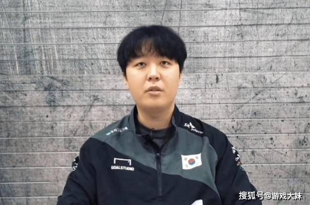 kanavi赛后指出bin的问题，总想着击败zeus，根本不管其他人