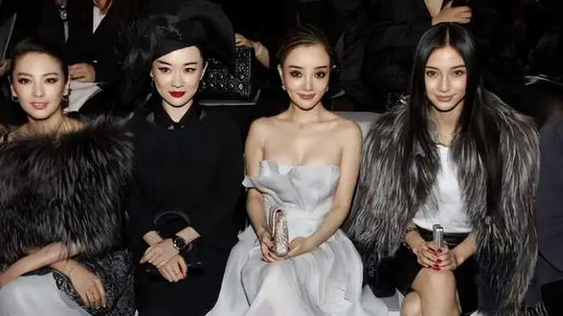 李小璐和Angelababy罕见同框，网友：各有各的美
