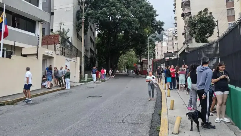 8名中国公民在委内瑞拉地震中不幸遇难,侨团积极捐赠救灾物资