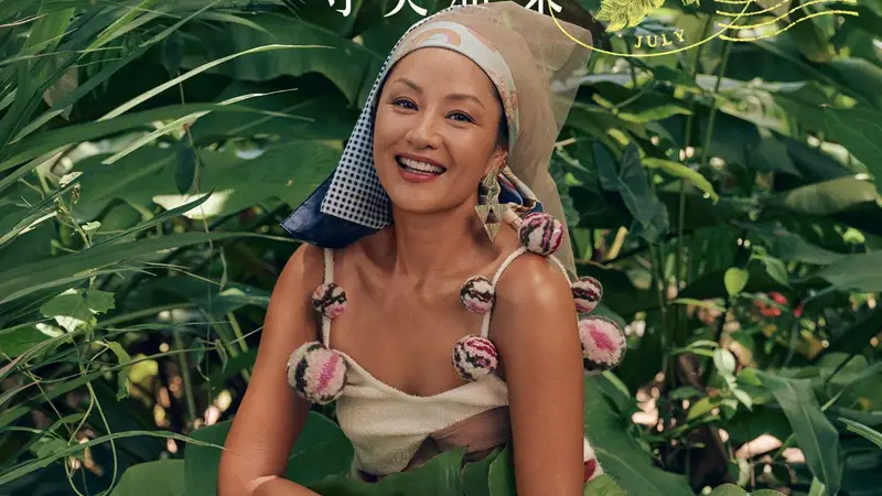 “初代超模”瞿颖最新写真大片曝光！游览泰国清迈美景