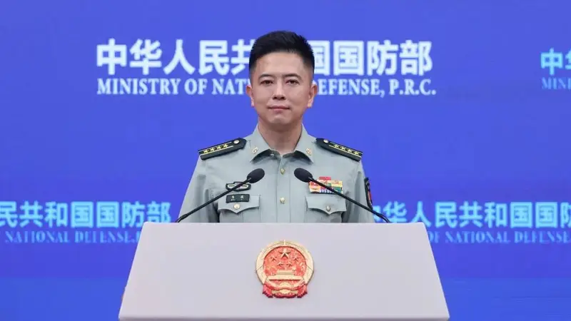 中国空军坚定守护祖国空天安全和地区和平稳定