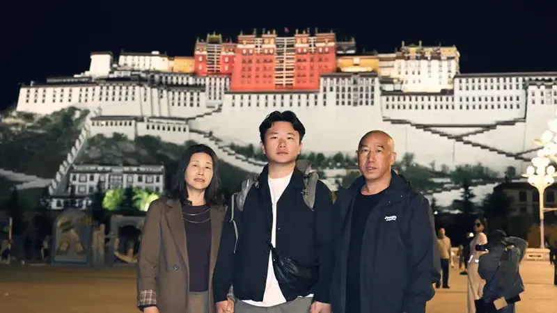 广州出租车司机7天带父母跨越3000公里抵拉萨 司机最新回应旅途经历