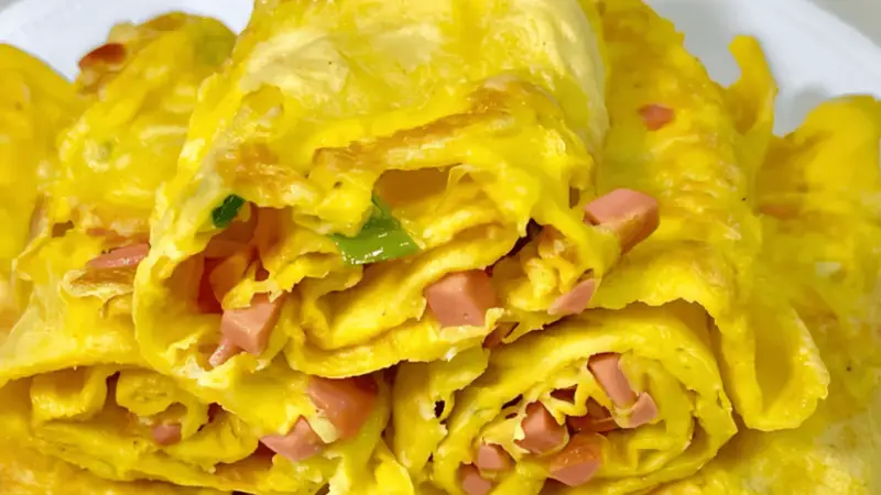 鸡蛋火腿葱花饼：一口咬下，是家的味道与清晨的温柔
