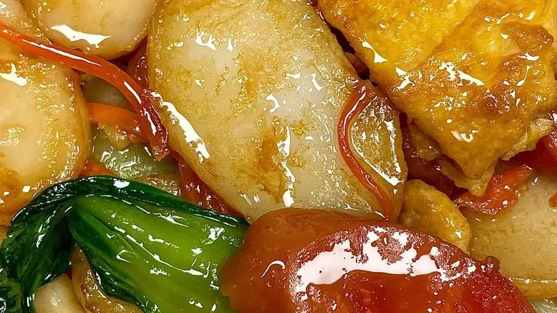 吕文扬揉面捏饺:匠心揉出水饺烟火情
