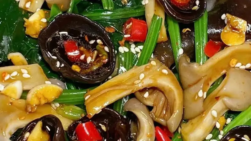 4种食材一拌就成,5分钟搞定夏天最过瘾的开胃凉菜