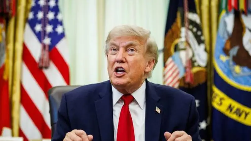 美国独立日当天，特朗普分别与普京、泽连斯基通电话