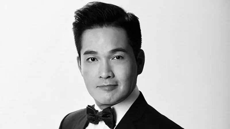 郑启泰遗作《触格物语》面世,收益全捐防癌基金会