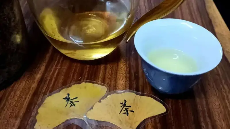 明代贡茶涌溪火青 落碗叮咚声里品杉木鲜爽茶香