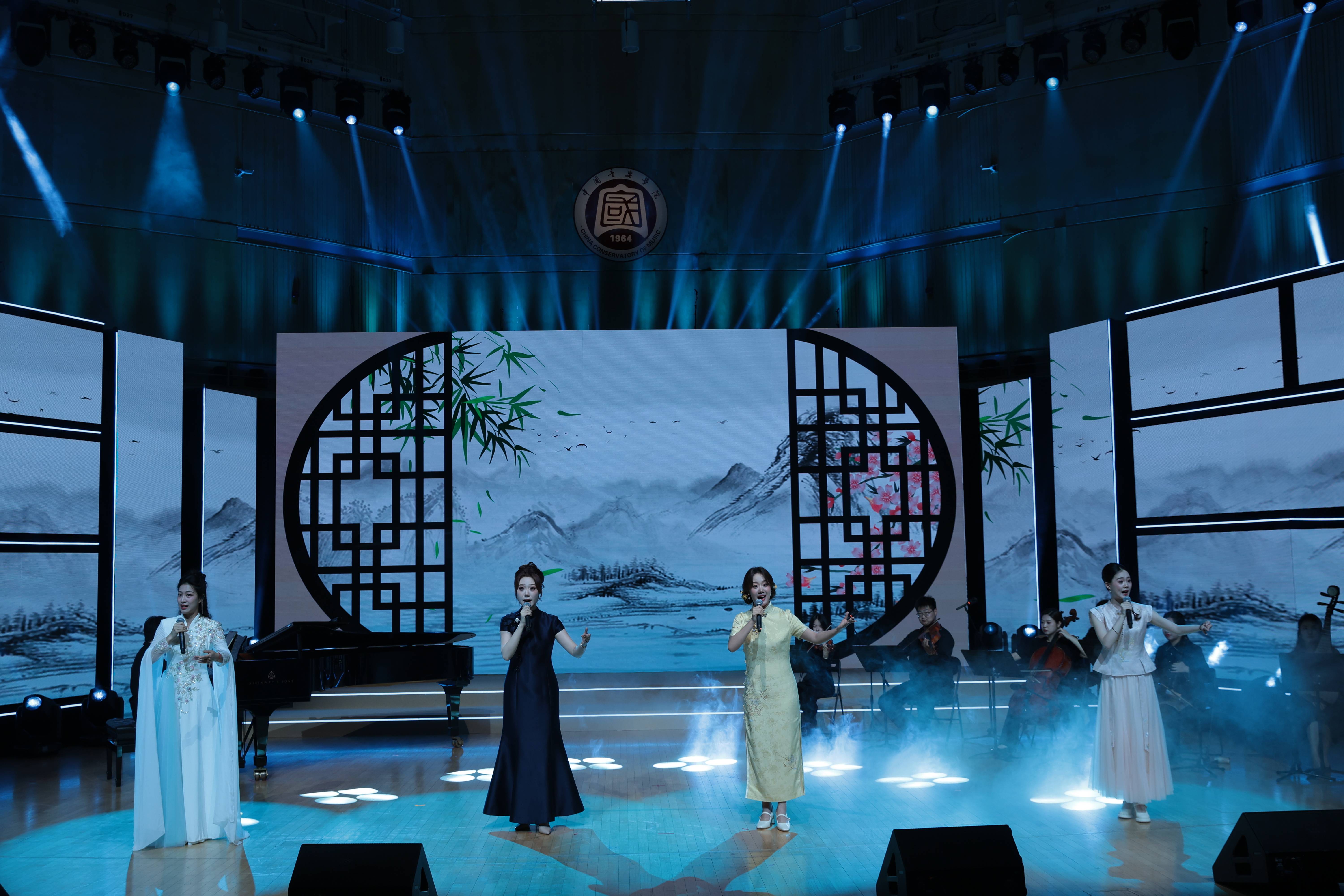 11所高校师生献唱北京大学生音乐节开幕式，更多展演即将上演