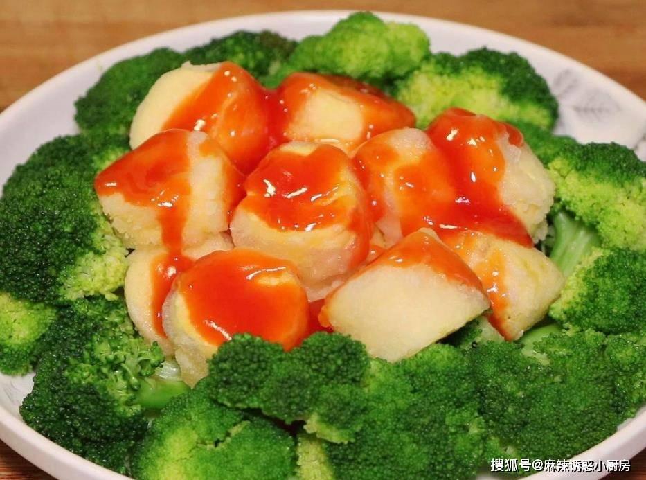 教你做万能的凉拌油，提前炸好，过年做凉菜用得上，超香