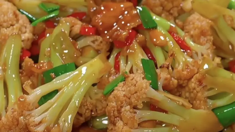 干锅花菜：麻辣鲜香，米饭杀手