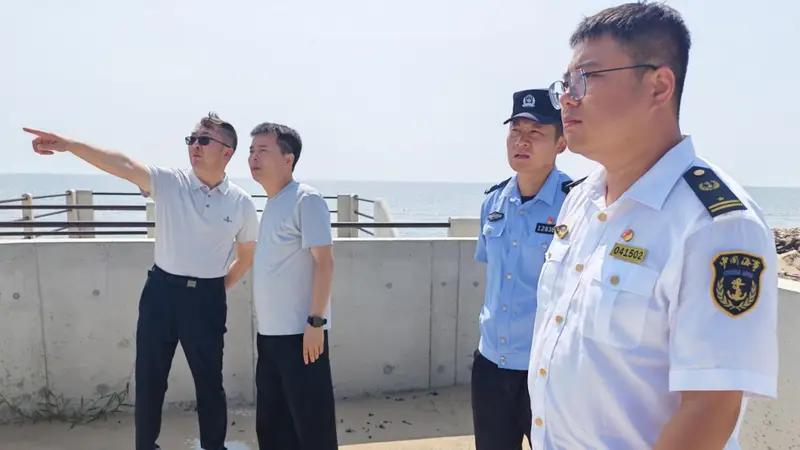 北戴河新区开展旅游旺季水上安全联合检查确保游客乘船游玩安全