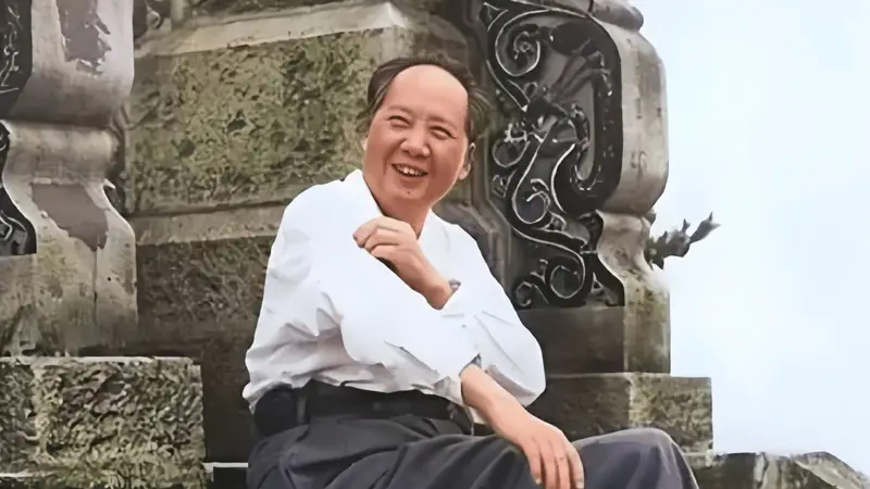陈赓被授开国大将，毛主席说了一句玩笑话，陈：我的大将又不是你给的