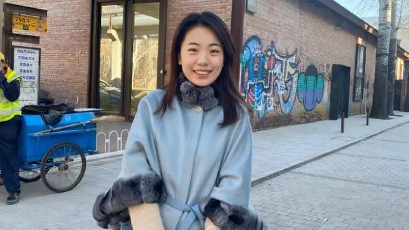 “天才少女”蒋方舟人设崩塌：成名之路充满争议 致歉无法服众
