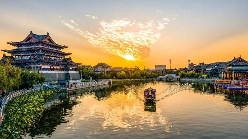 跟着课本游中国，收好这份暑假“旅行攻略”！