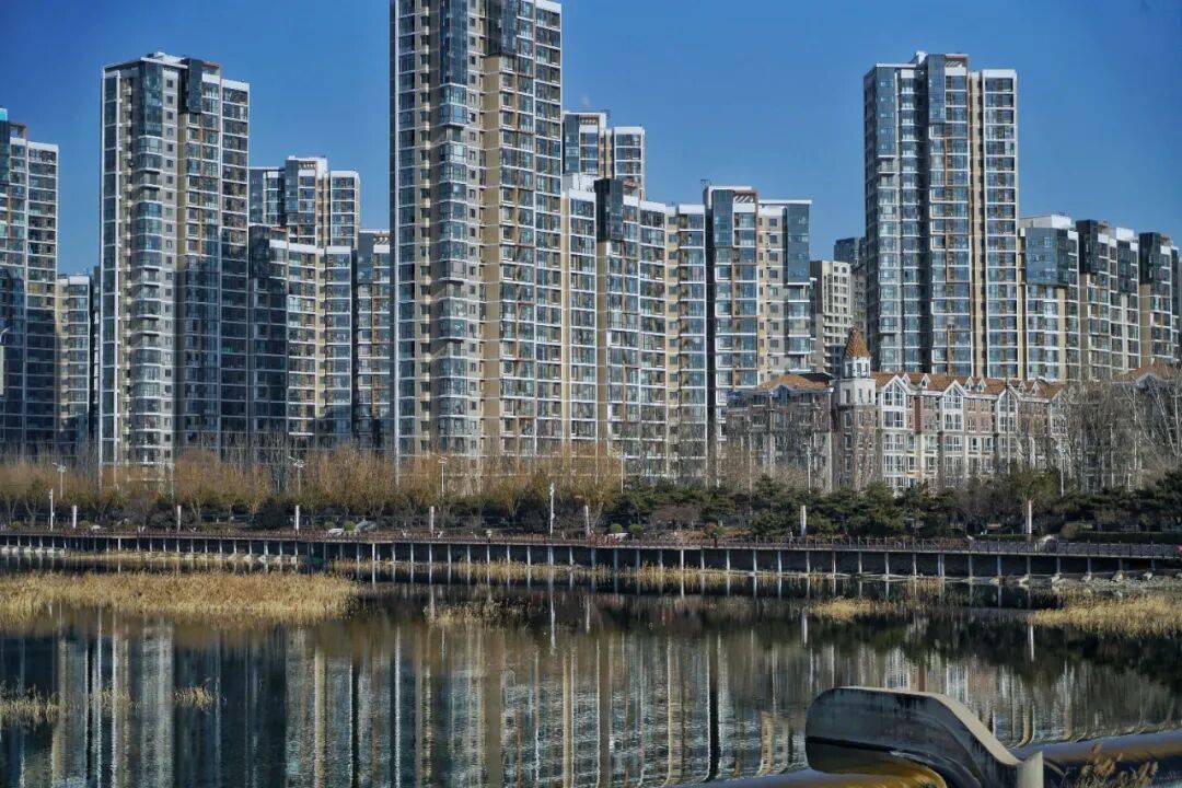 上半年超560条政策稳楼市