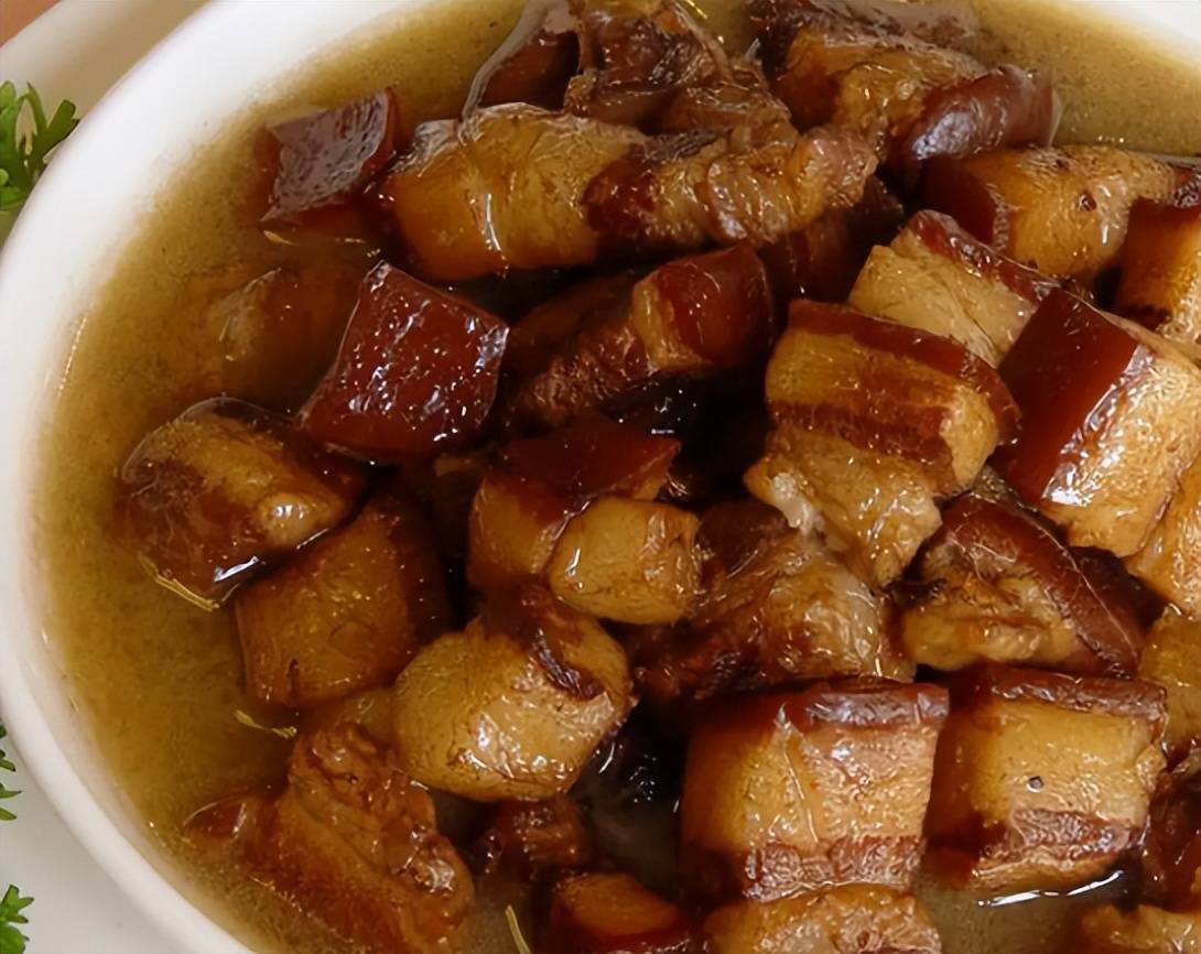 炖猪肉放什么调料？牢记这3种，猪肉软烂，满屋飘香味！