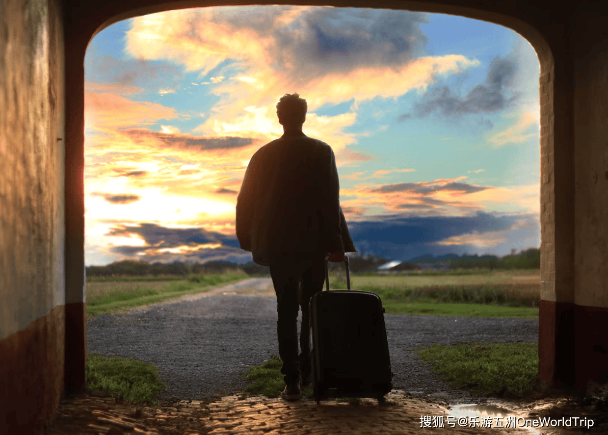 2026年高端旅行的终极较量：南极奢华营地 vs 太空旅行，谁才是真正的“稀缺之王”？