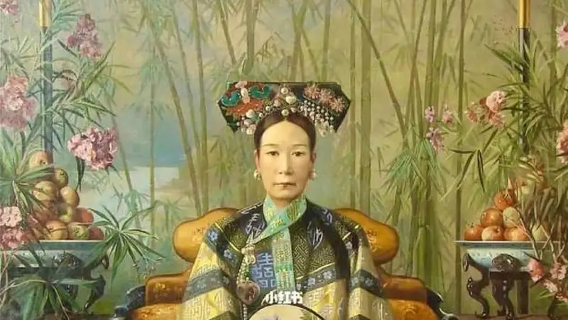 慈禧为何死后一年才下葬？尸体臭了吗？孙殿英炸开坟墓才知真相