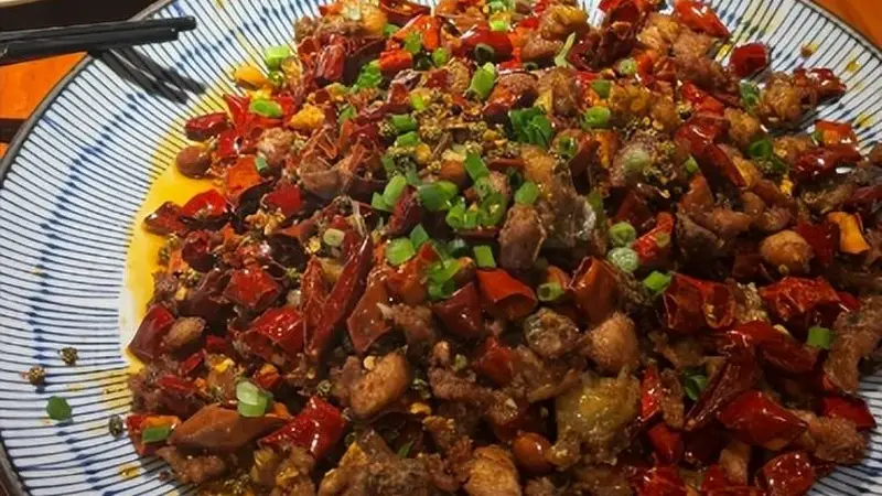 舌尖上的湖湘风味!湖南六大经典名菜,地道湘味十足