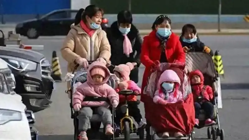 原创人口出生率断崖式下降,最多六年,各种弊端就会出来,内卷更严重