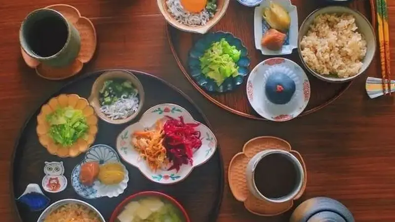 日本夫妇凭借美食料理走红:一日三餐,好好吃饭,生活更体面