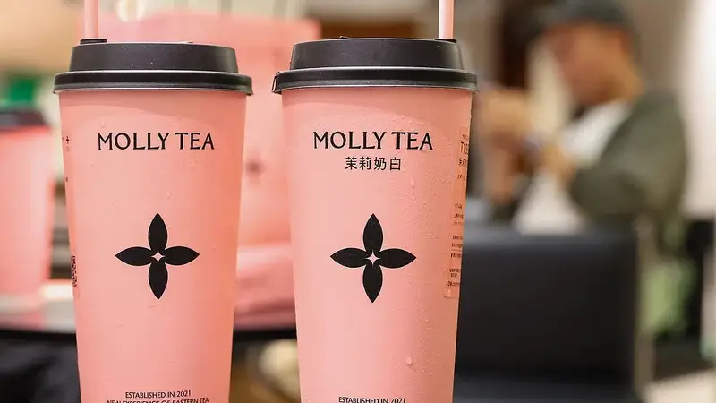 LV诉茉莉奶白：到底是新茶饮“蹭大牌”，还是奢侈品“不讲武德”