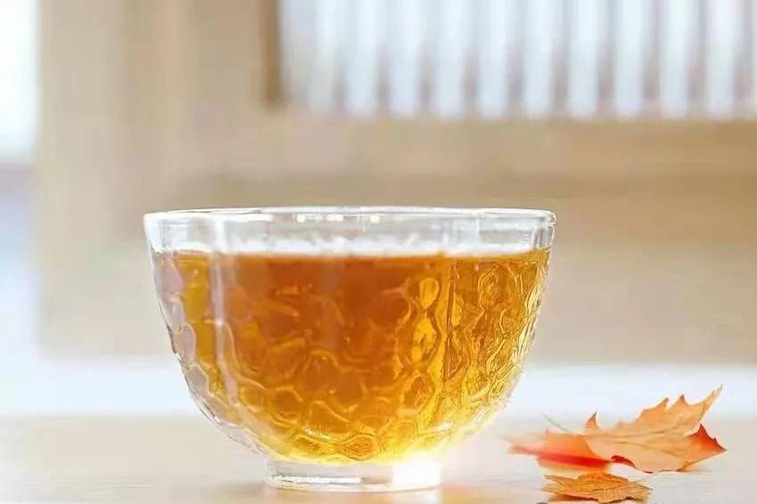 生普和熟普的区别：3 秒分辨方法，新手买茶不翻车