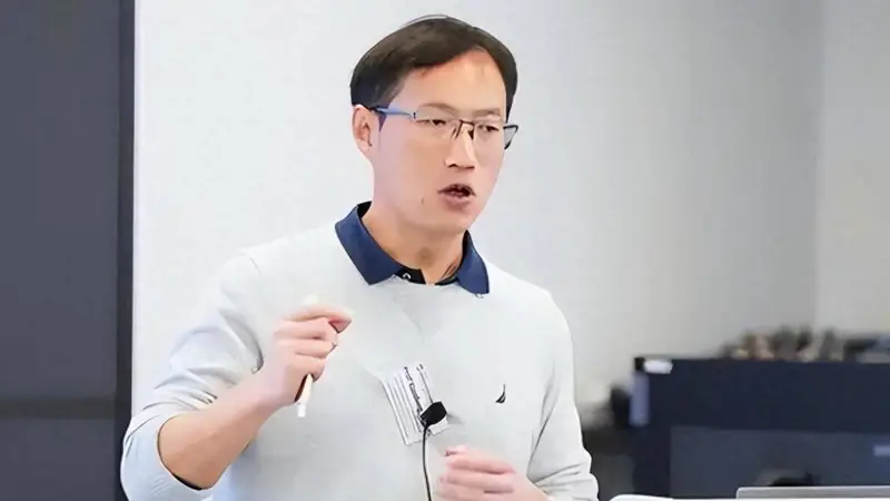 美国驱赶中国科学家重用印度，致1.3万名人才回流，沦为全球笑柄