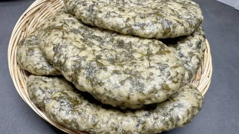 三伏天做红薯叶粗粮蒸饼 发酵做法香软养脾胃