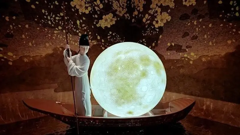 在历史缝隙里，听到诗人的心跳