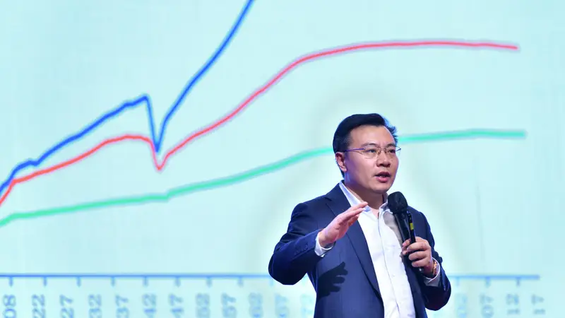 任泽平“付费群”风波升级:VIP会员投诉“买啥亏啥”,课程模式已悄然更换