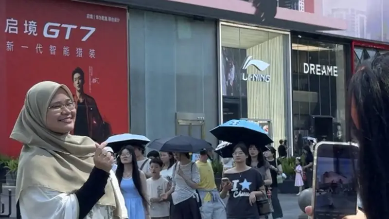 APEC嘉宾漫步春熙路,6条数字文旅线路解锁“成都密码”