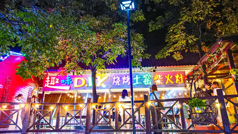 灵龙谷：短途游网红打卡地 亲子游不踩坑