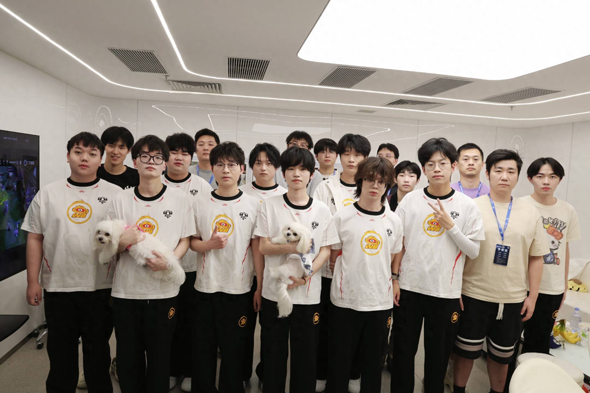 WB3-0AG，听悦力压长生，昭珏KDA25，一笙备受称赞