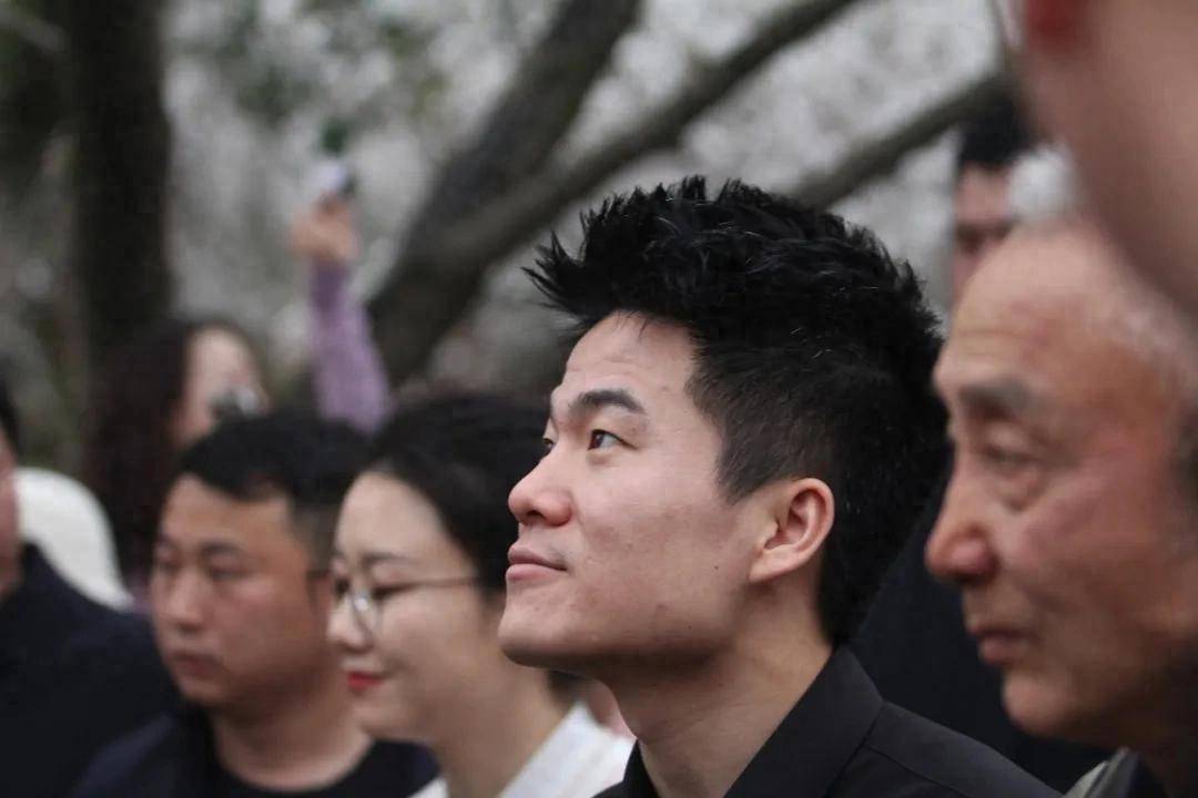 孙东旭成了董宇辉的真正对手