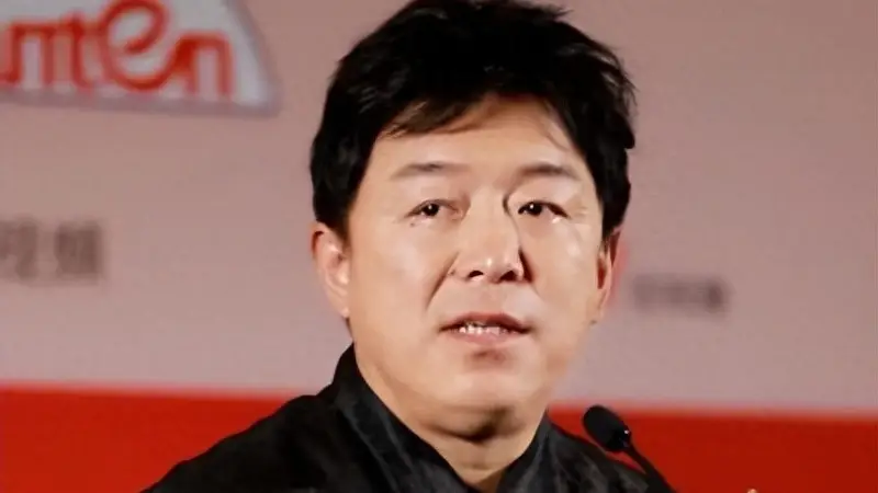 大快人心!人民日报发文,怒斥内娱糊弄观众,《功夫女足》成赢家
