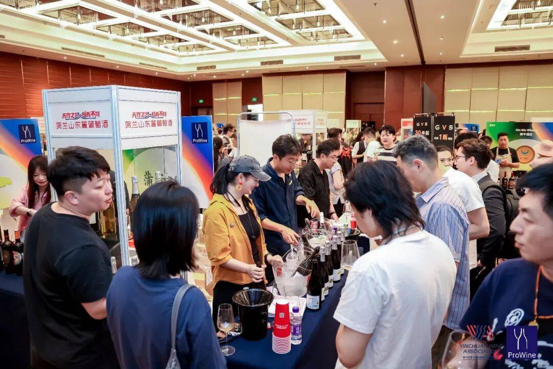 贺兰山东麓葡萄酒银川产区精彩亮相ProWine Beijing 2026