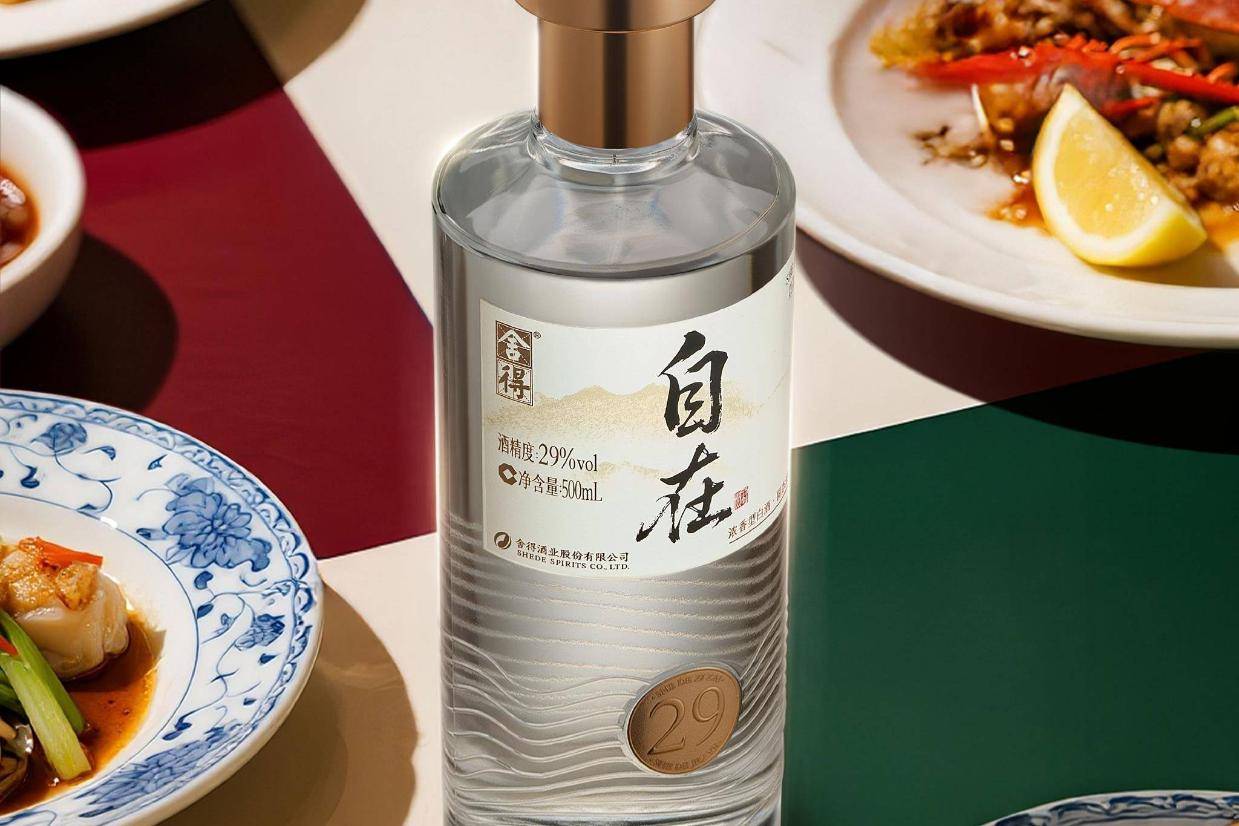 舍得酒业上半年净利润暴跌60%，二季度亏损近1亿元