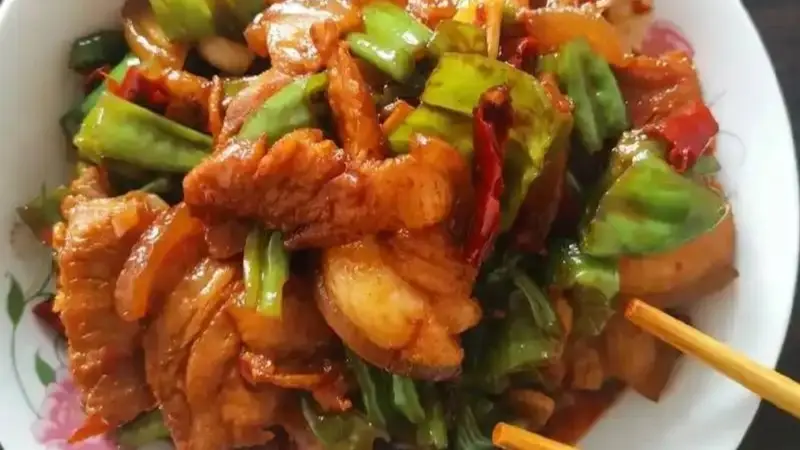 三伏天,除了吃丝瓜冬瓜,这8样补钾食材,随手一炒,营养又下饭