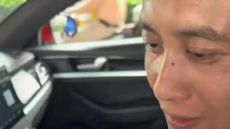 车费2.5万元，一博主带着父母找了一辆出租车，坐出租车从广州奔赴拉萨…