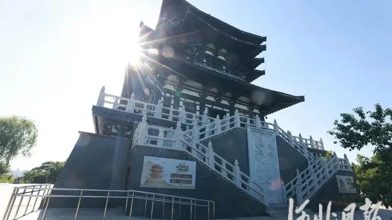 唐山南湖旅游景区龙山阁全新开放迎宾游客